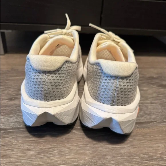 New Balance FuelCell SuperComp Trainer - Picture 9 of 11